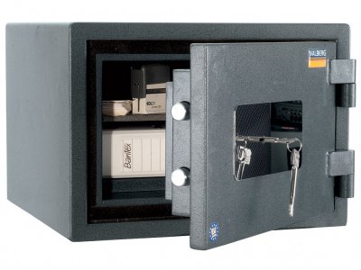 32